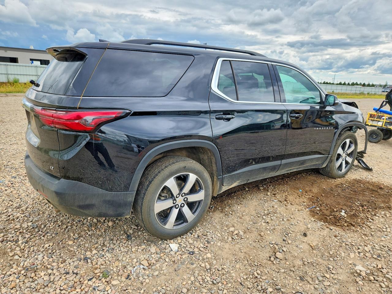 2023 Chevrolet Traverse Lt - Image 3