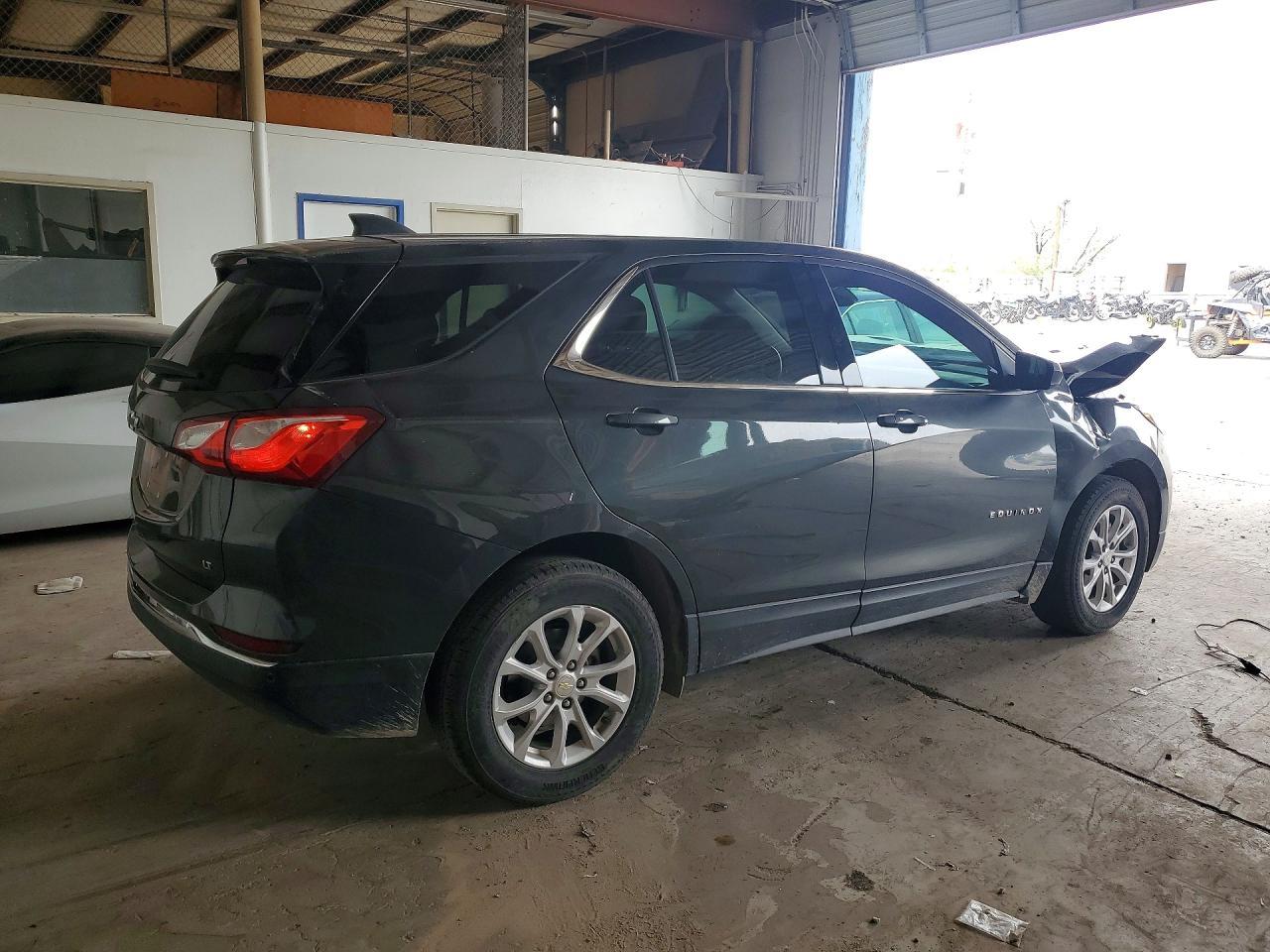 2020 Chevrolet Equinox Lt - Фото 3