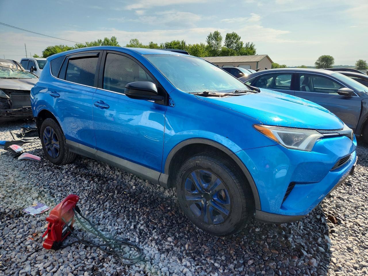 2017 Toyota Rav4 Le - Фото 4