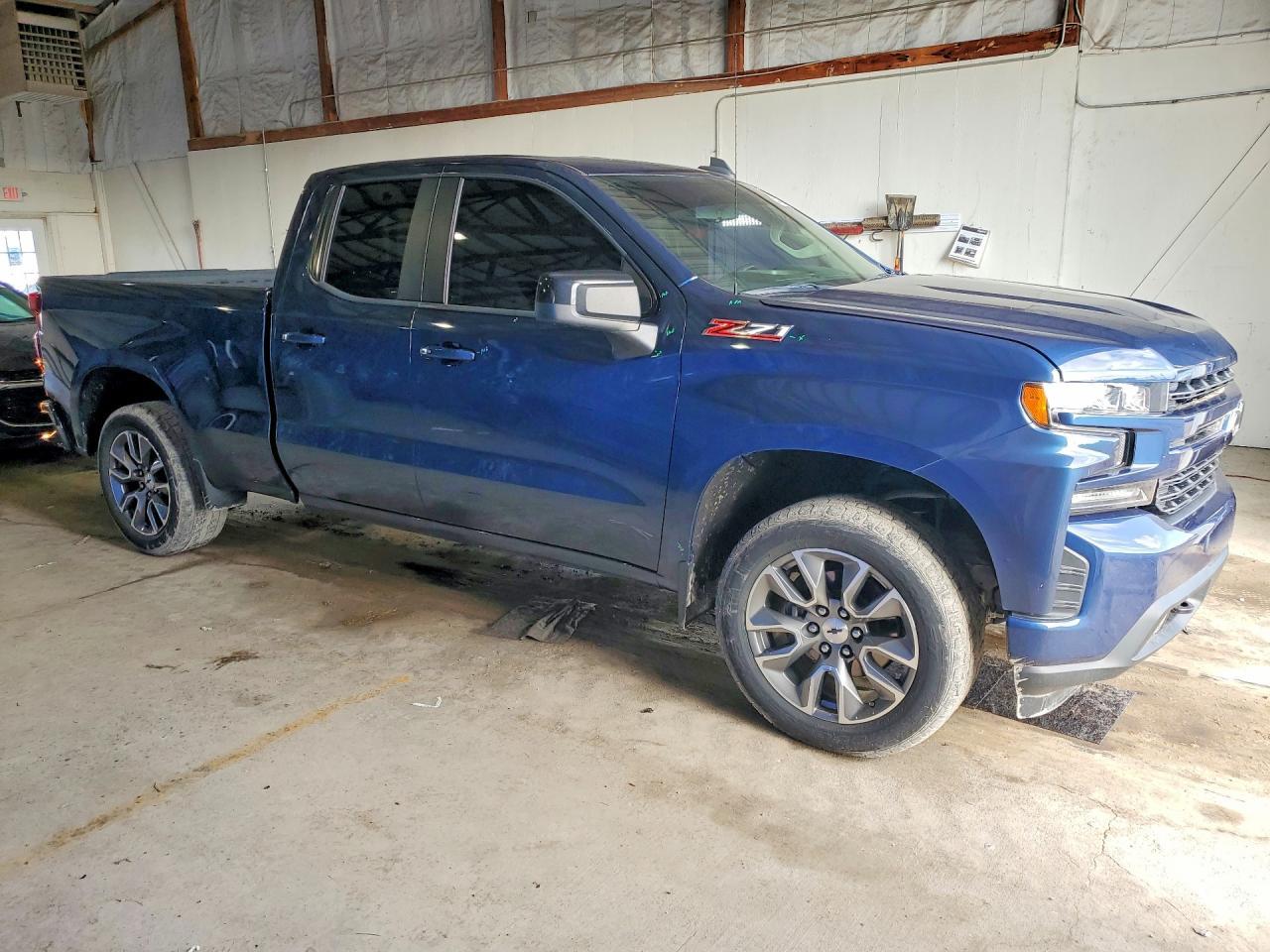 2020 Chevrolet Silverado K1500 Rst - Фото 4