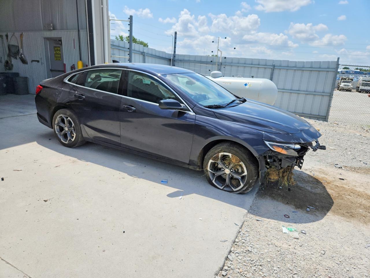 2023 Chevrolet Malibu Lt - Фото 4