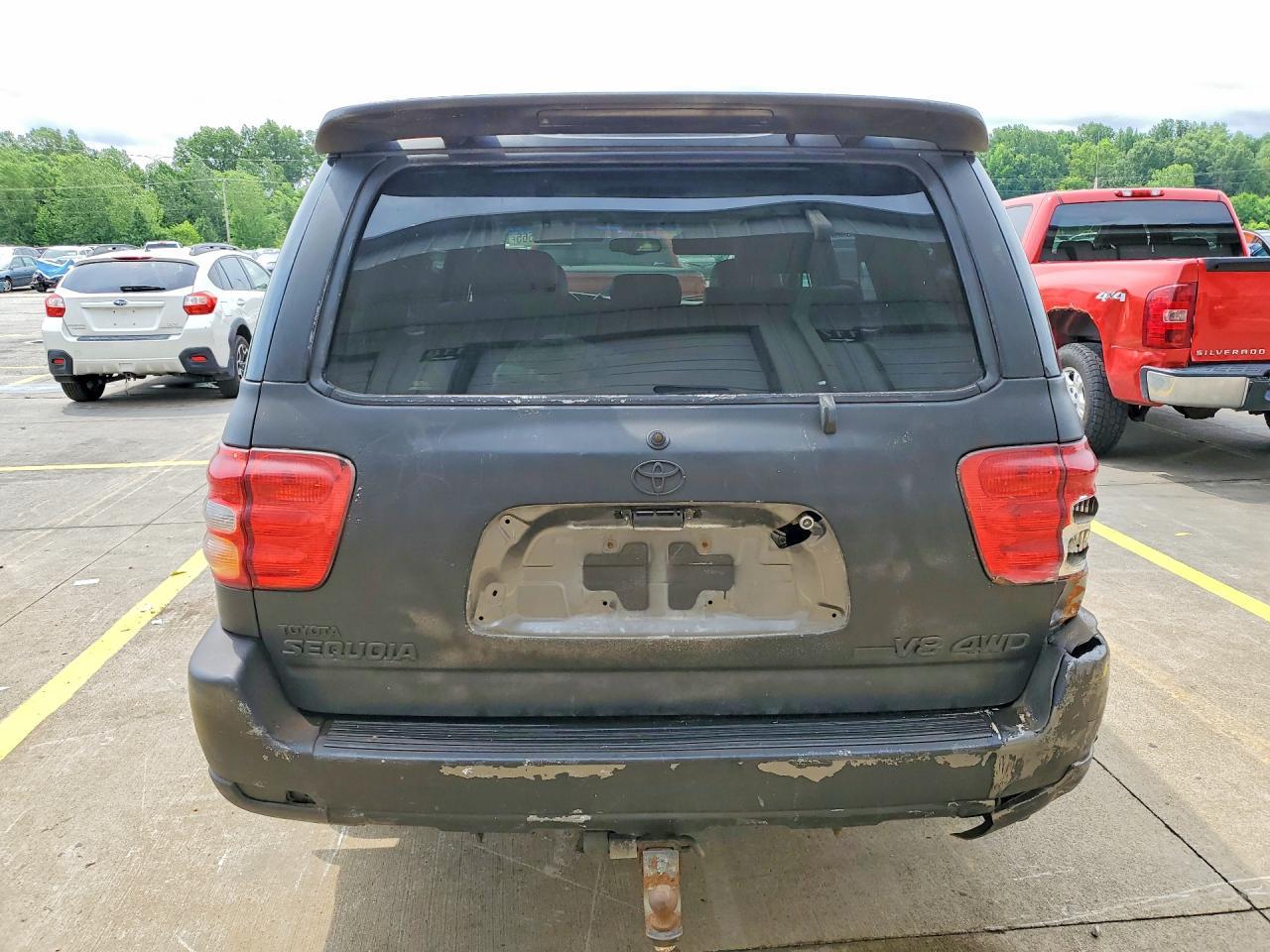 2004 Toyota Sequoia Limited - Фото 6