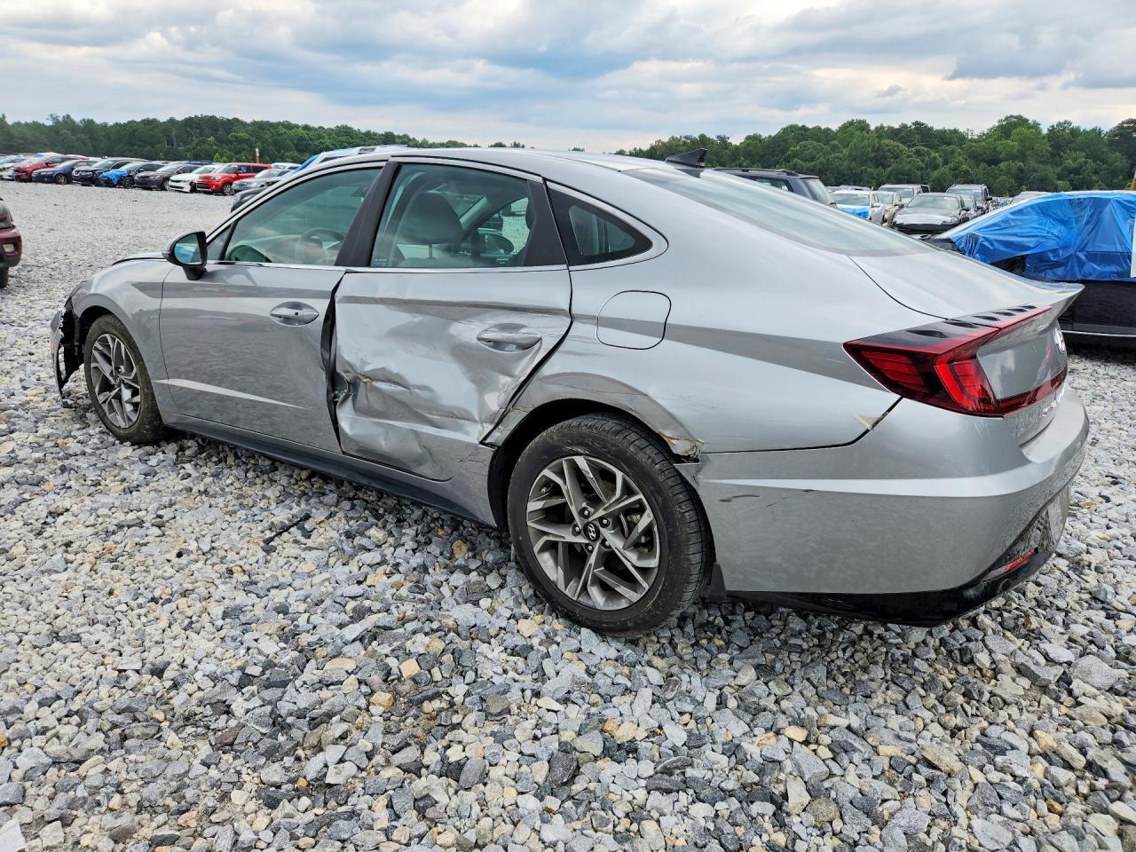 2021 Hyundai Sonata Sel - Image 2