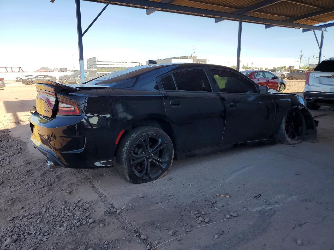 2020 Dodge Charger R - Фото 3