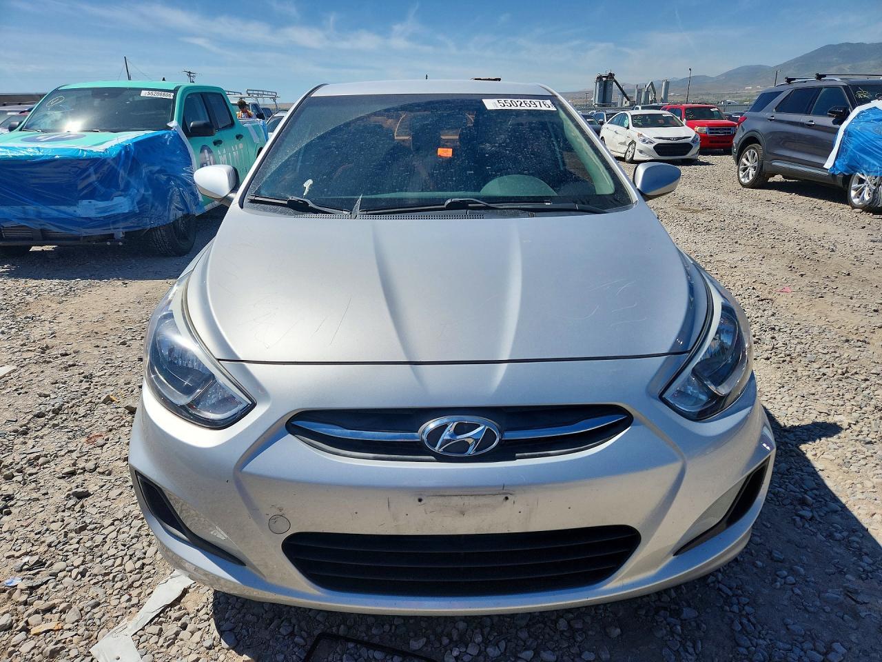 2017 Hyundai Accent Se - Фото 5