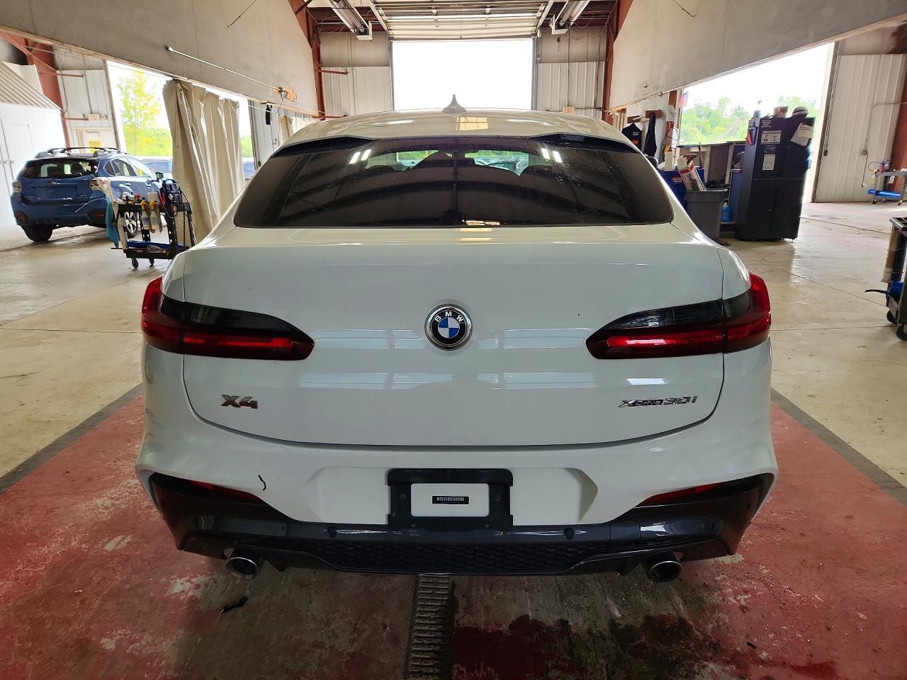 2020 BMW X4 xDrive30I - Фото 6