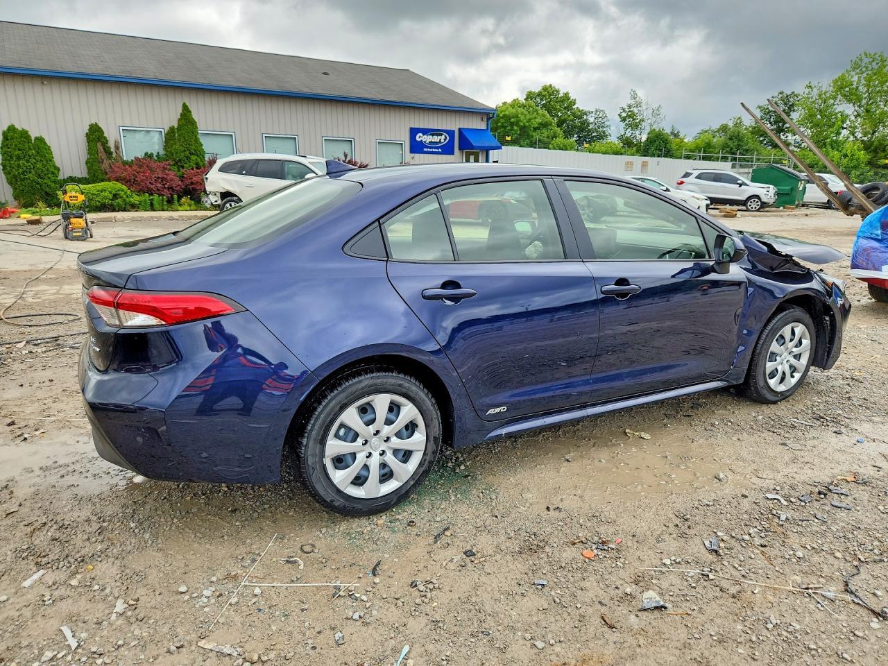 2026 Toyota Corolla Hybrid Le - Фото 3