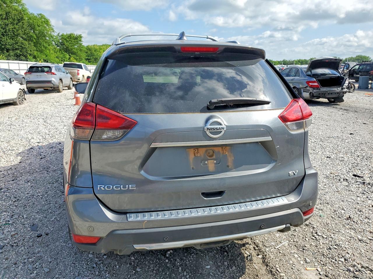 2020 Nissan Rogue Sv - Фото 6