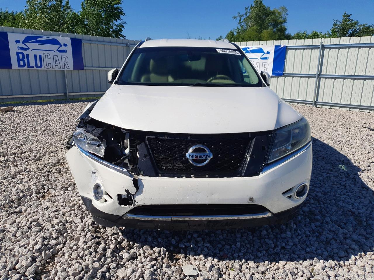 2013 Nissan Pathfinder S - Image 5