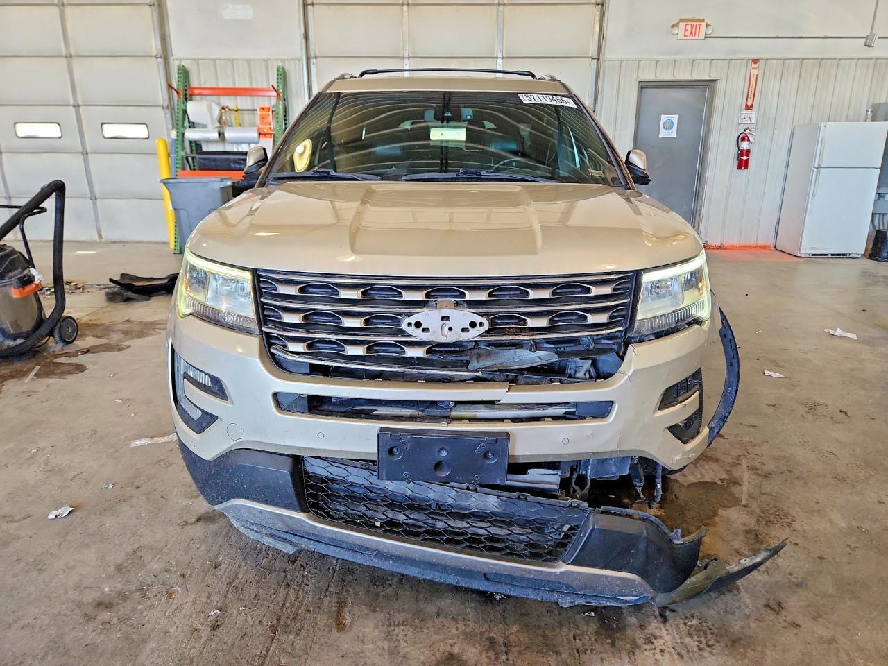 2017 Ford Explorer Limited - Фото 5