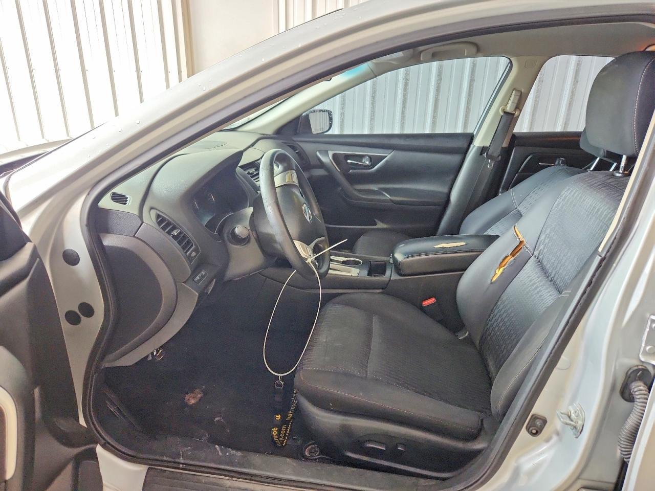2017 Nissan Altima 2.5 S - Image 7