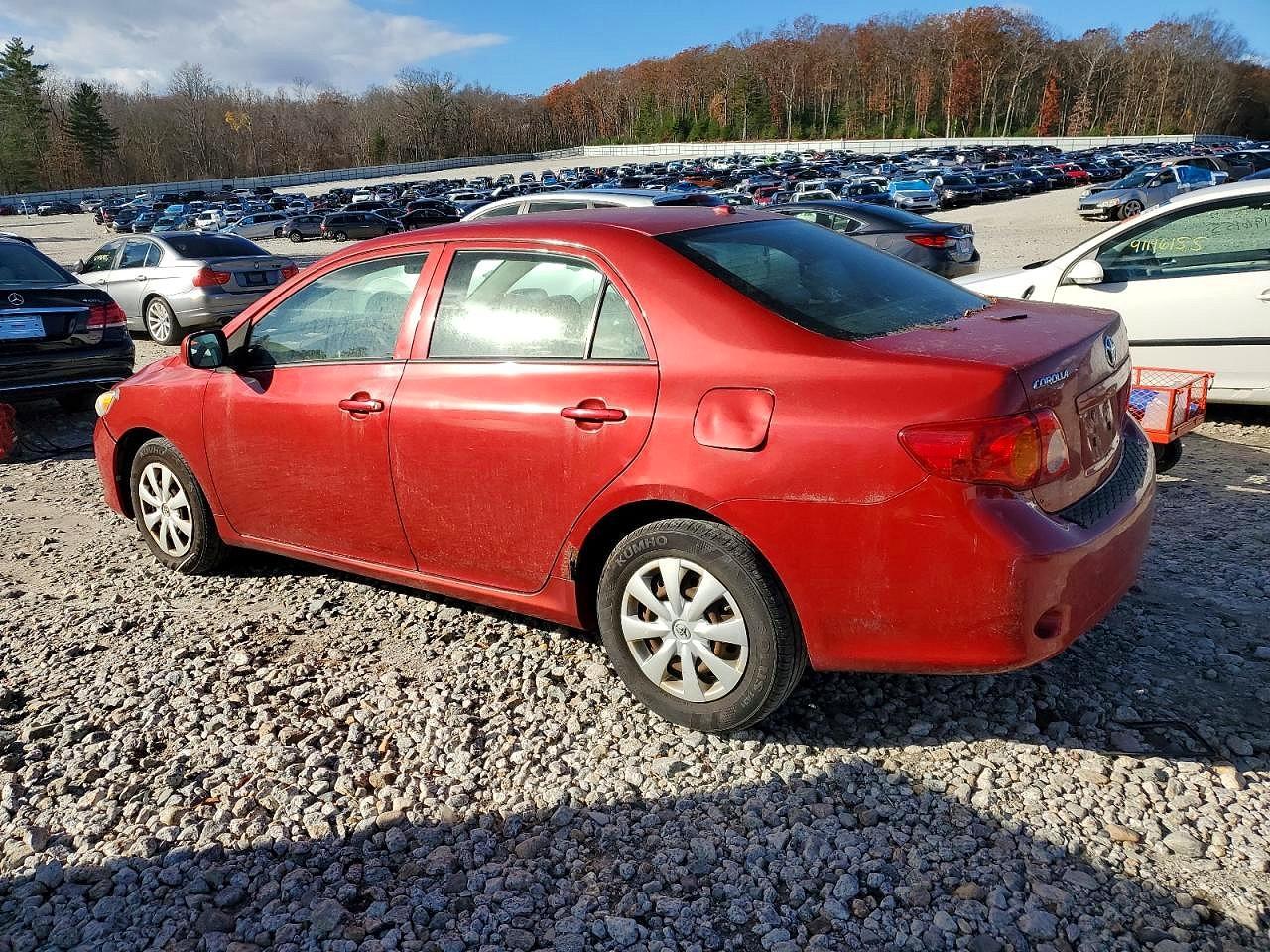 2009 Toyota Corolla Le - Image 2