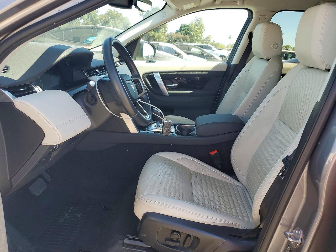 2023 Land Rover Discovery Sport Se - Фото 7