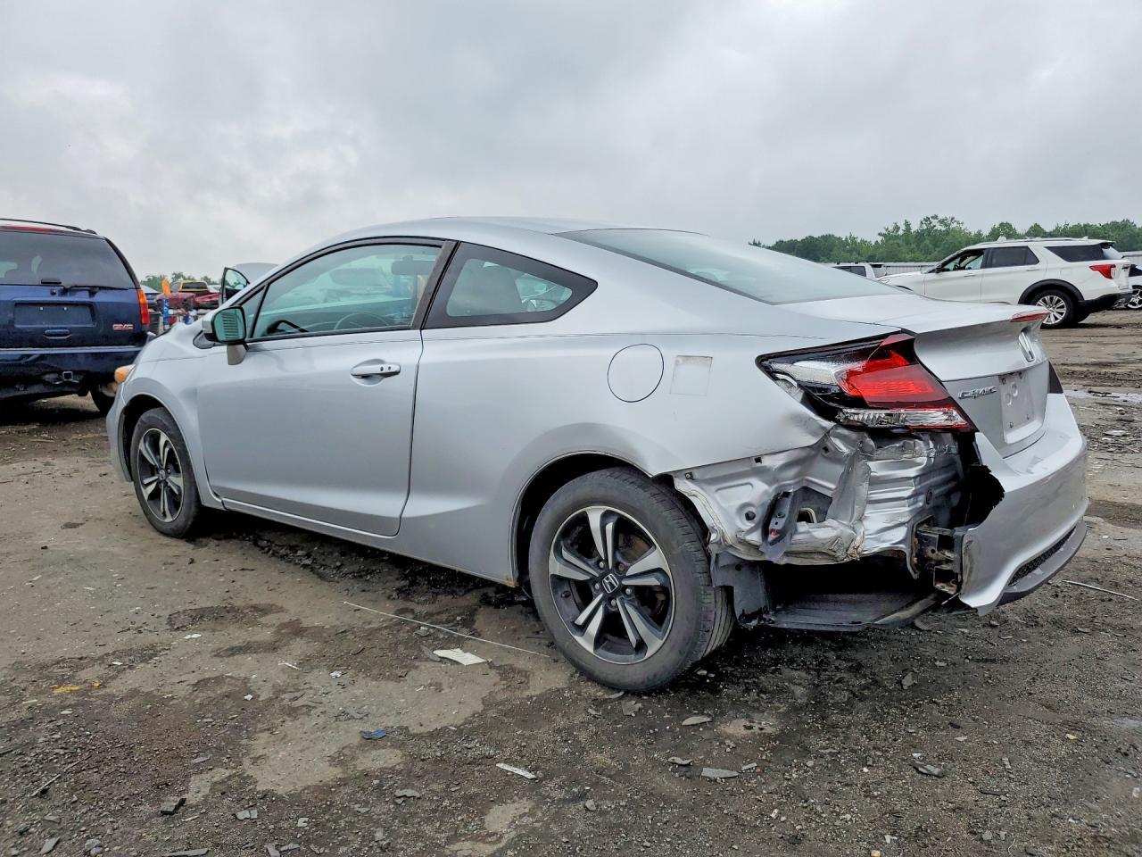2014 Honda Civic Ex - Image 2