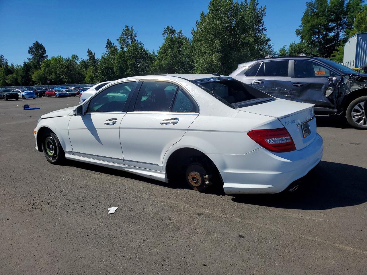 2013 Mercedes-Benz C 250 - Фото 2