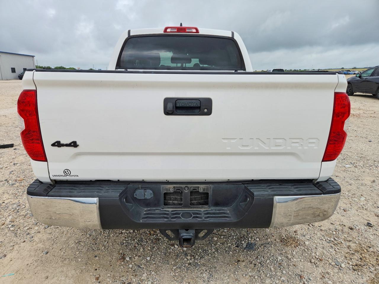 2020 Toyota Tundra Sr5 - Image 6