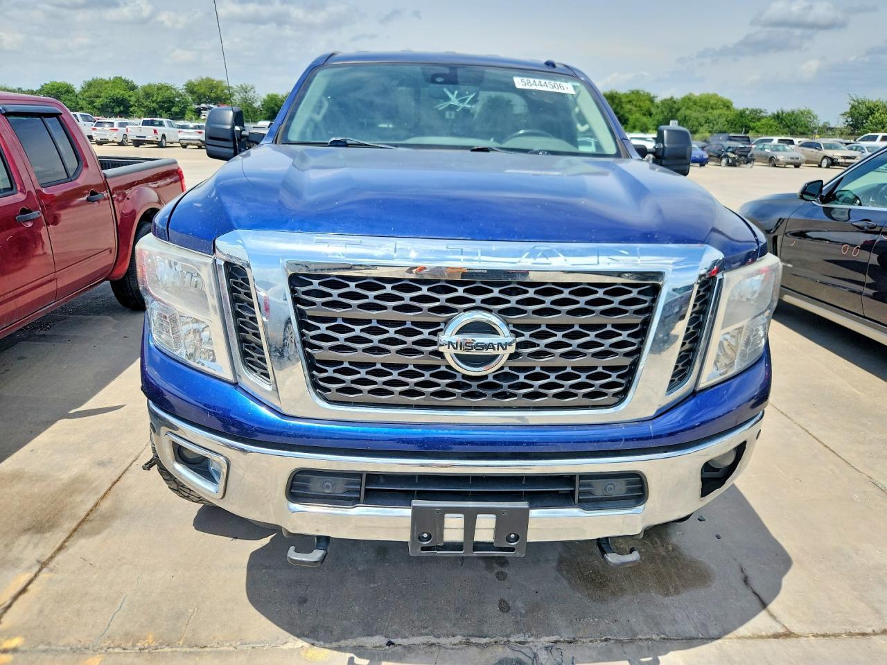 2017 Nissan Titan Xd Sv - Фото 5