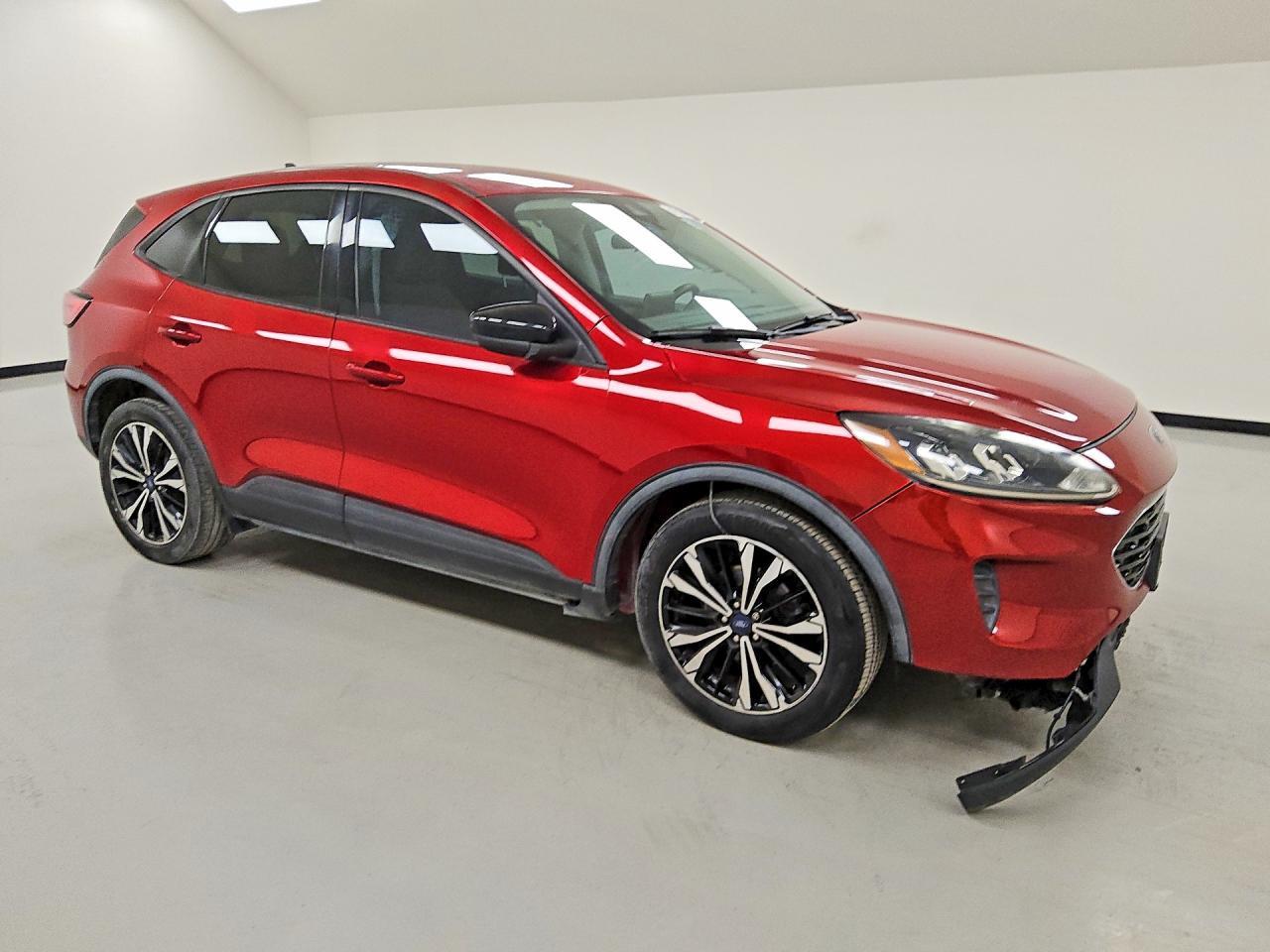 2021 Ford Escape Se - Фото 4