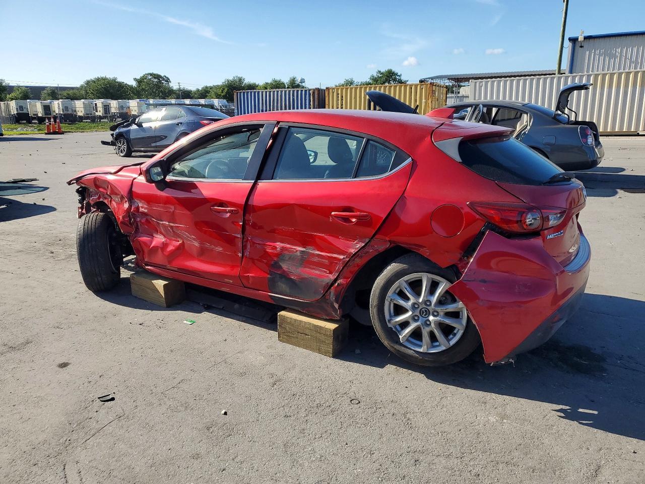 2015 Mazda 3 Grand Touring - Фото 2