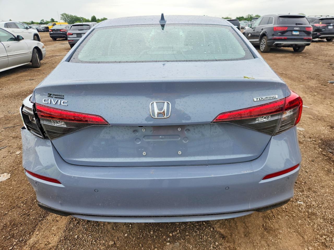 2024 Honda Civic Touring - Image 6