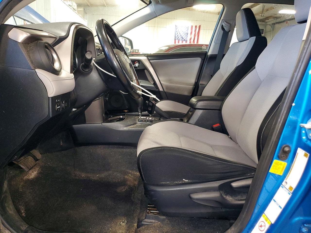 2018 Toyota Rav4 Hybrid Xle - Image 7