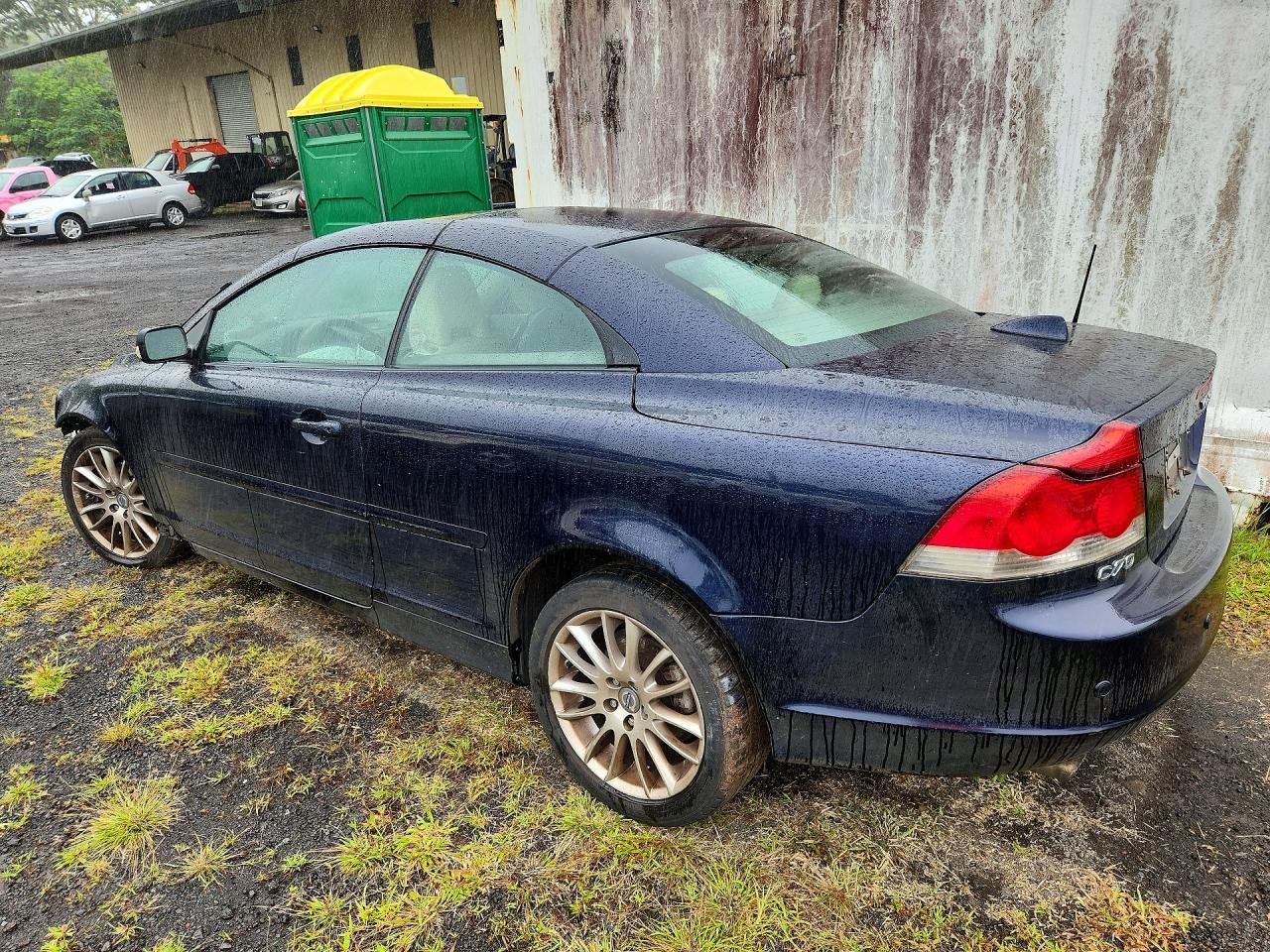 2006 Volvo C70 T5 - Image 2