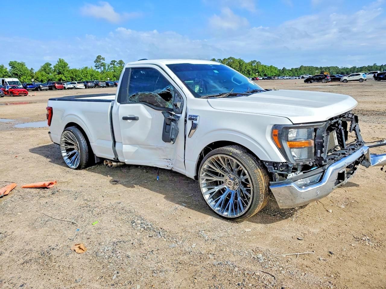 2023 Ford F150 - Фото 4