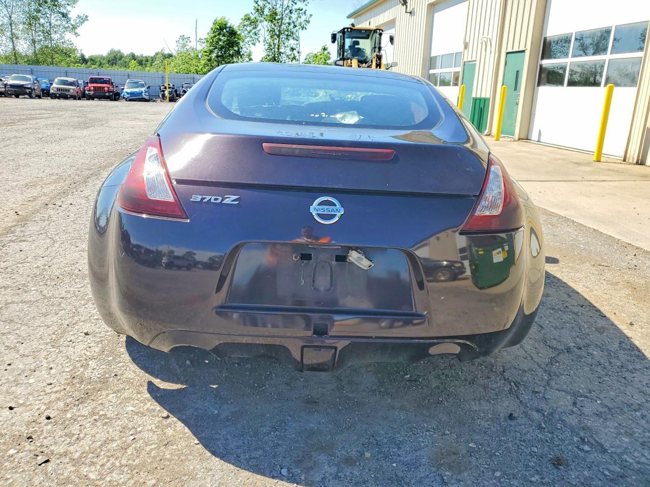 2010 Nissan 370Z Base - Image 6