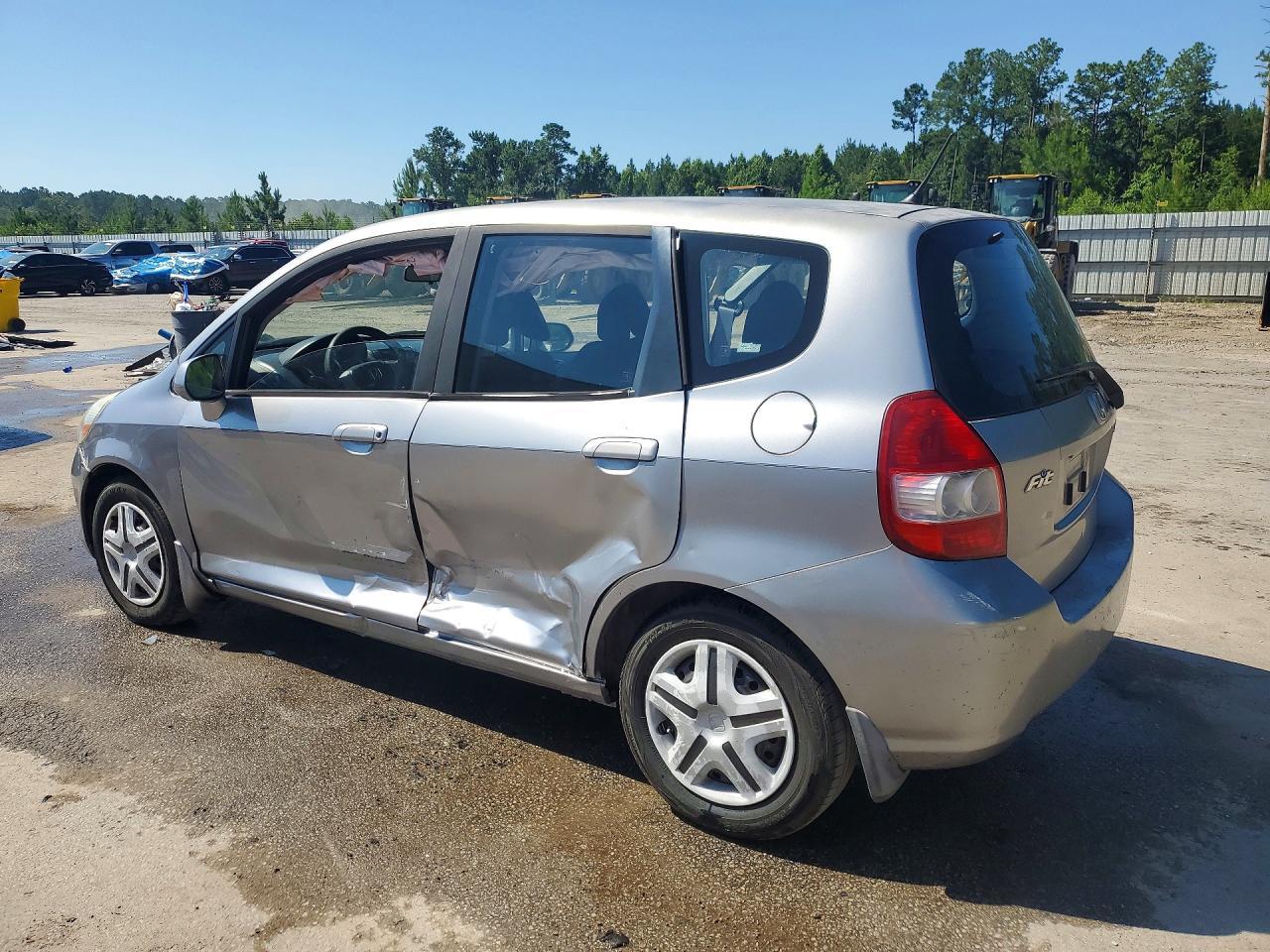 2008 Honda Fit - Image 2