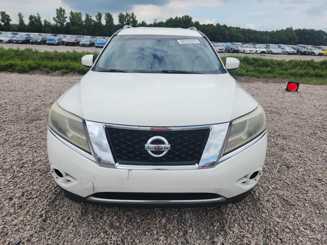 2016 Nissan Pathfinder S - Фото 5