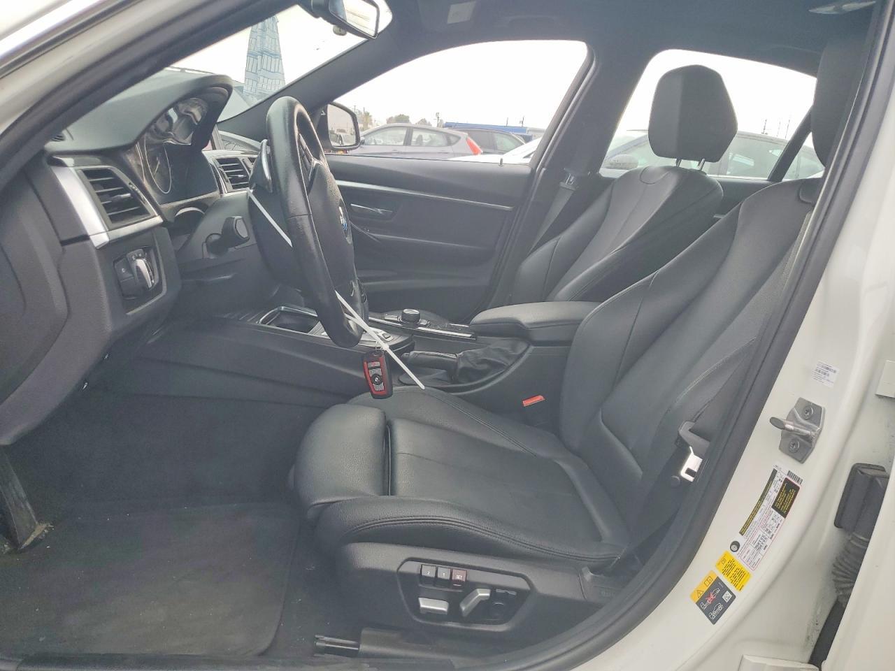 2018 BMW 330E - Image 7