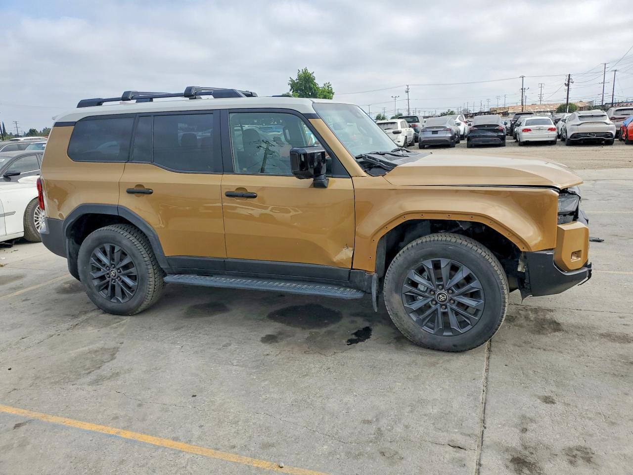 2025 Toyota Land Cruiser Base - Image 4