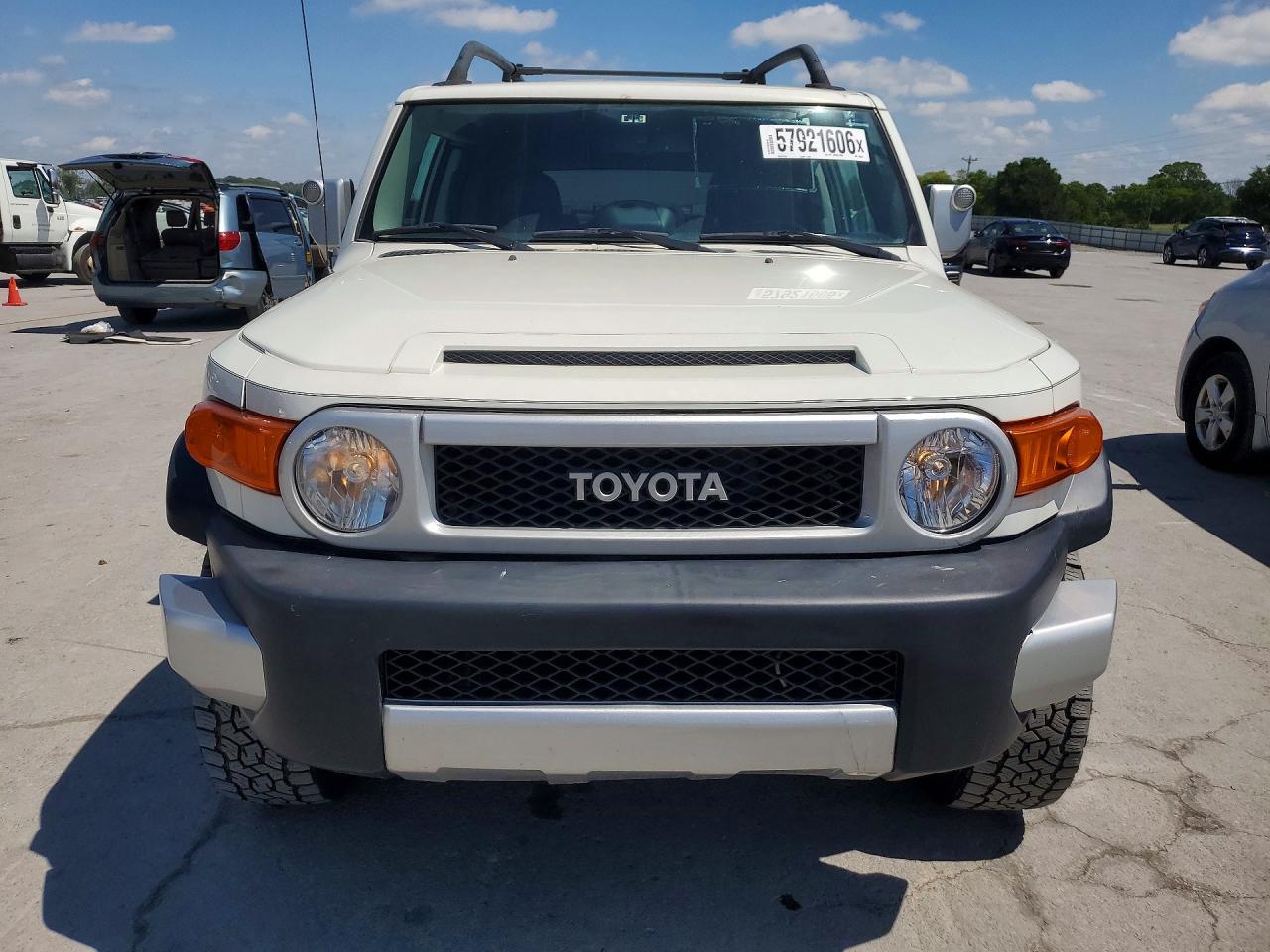 2010 Toyota Fj Cruiser Base - Фото 5
