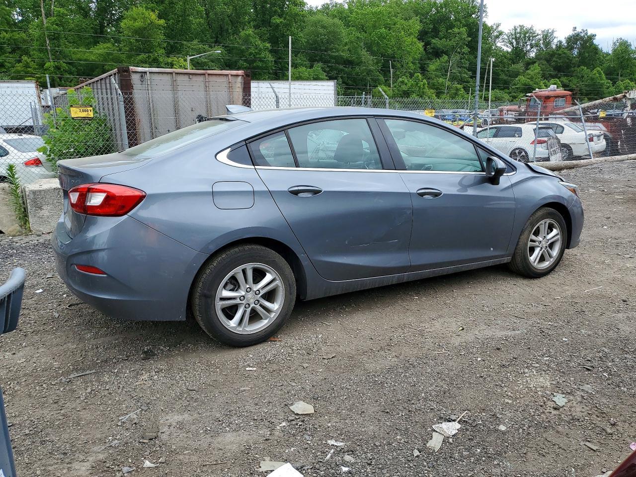 2018 Chevrolet Cruze Lt - Фото 3