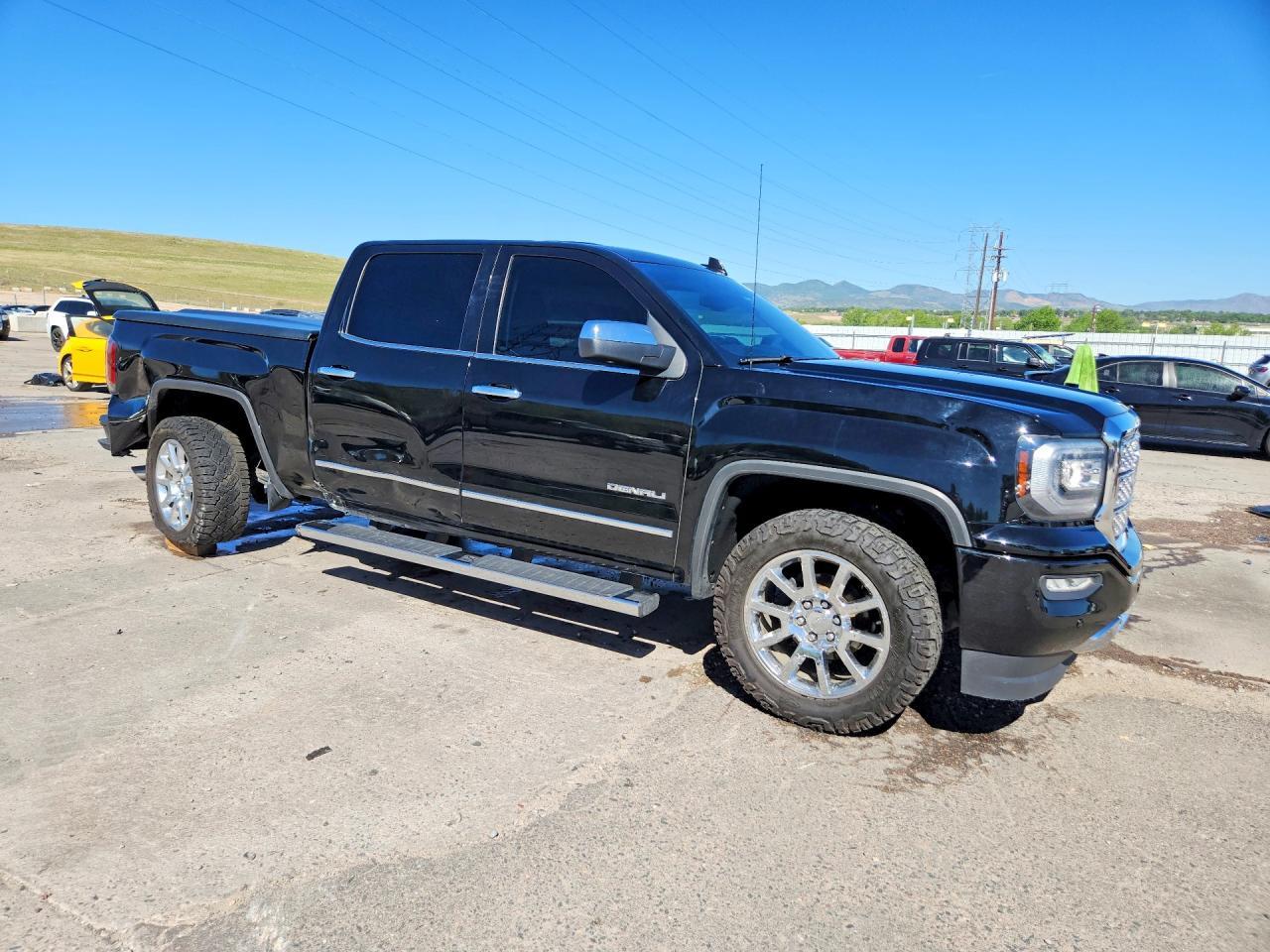 2016 GMC Sierra K1500 Denali - Image 4
