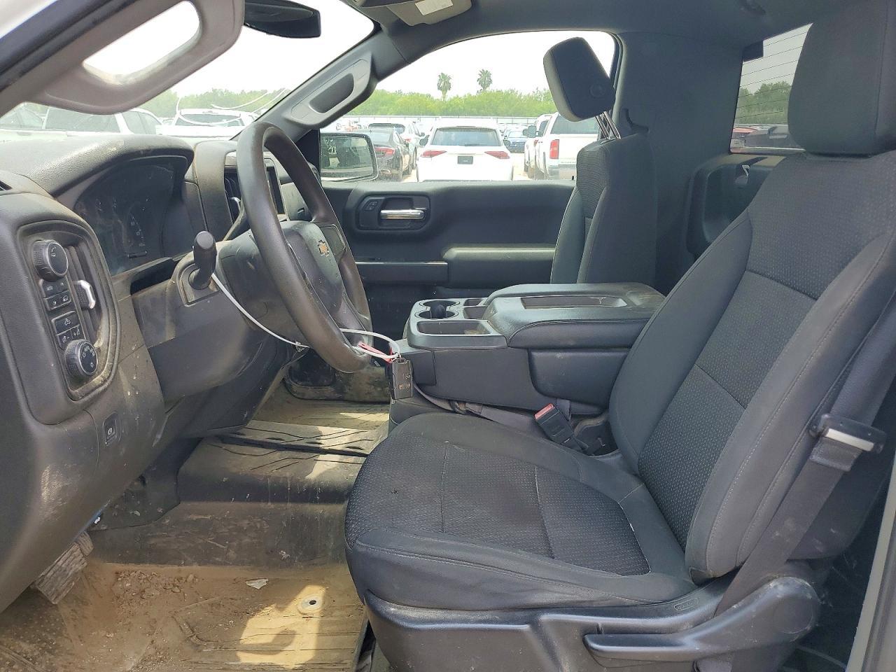 2020 Chevrolet Silverado K1500 - Фото 7