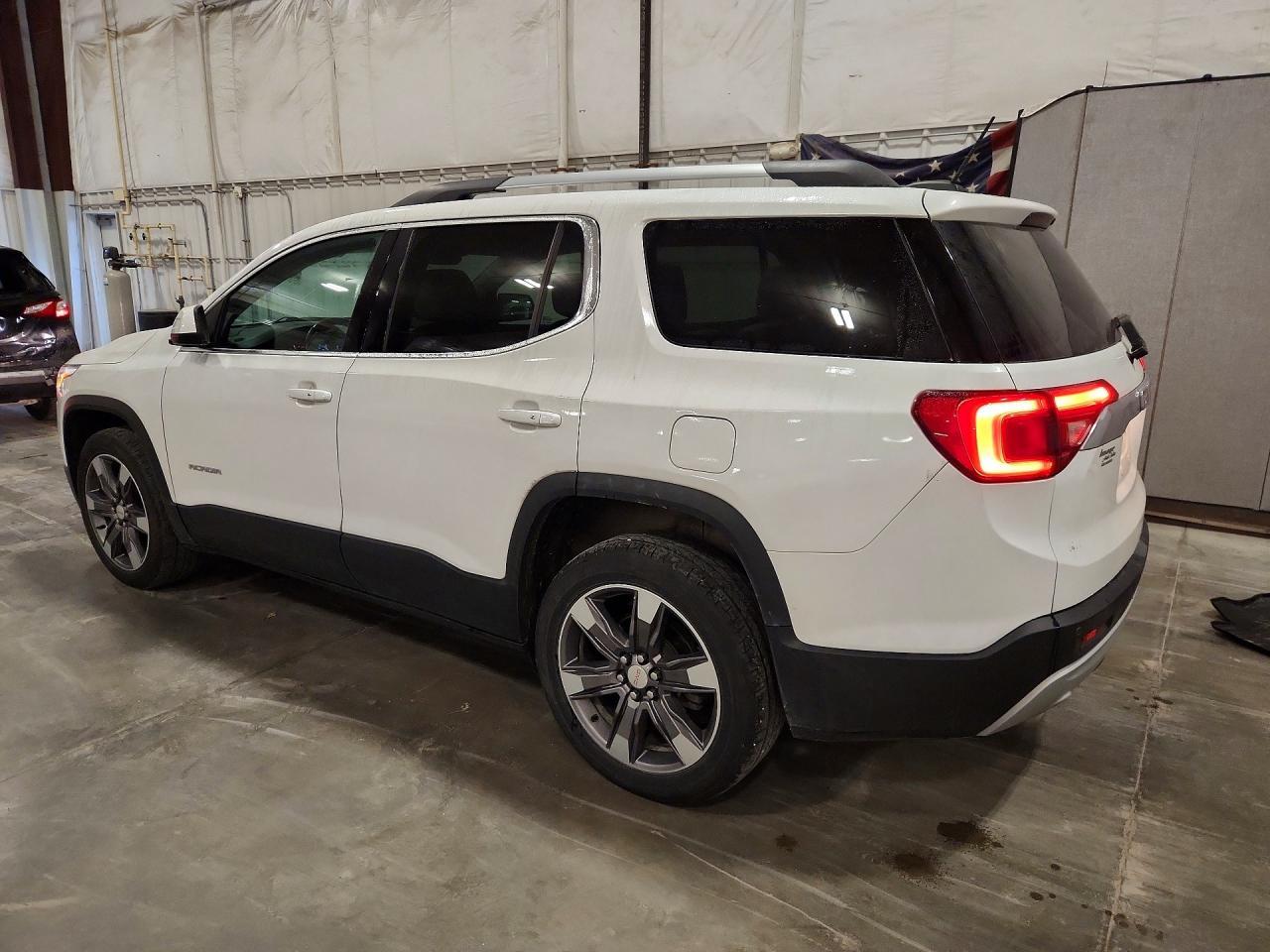 2019 GMC Acadia Slt-2 - Image 2