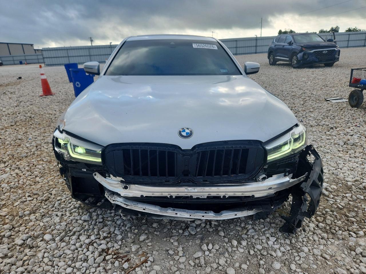 2021 BMW 530 Xi - Фото 5