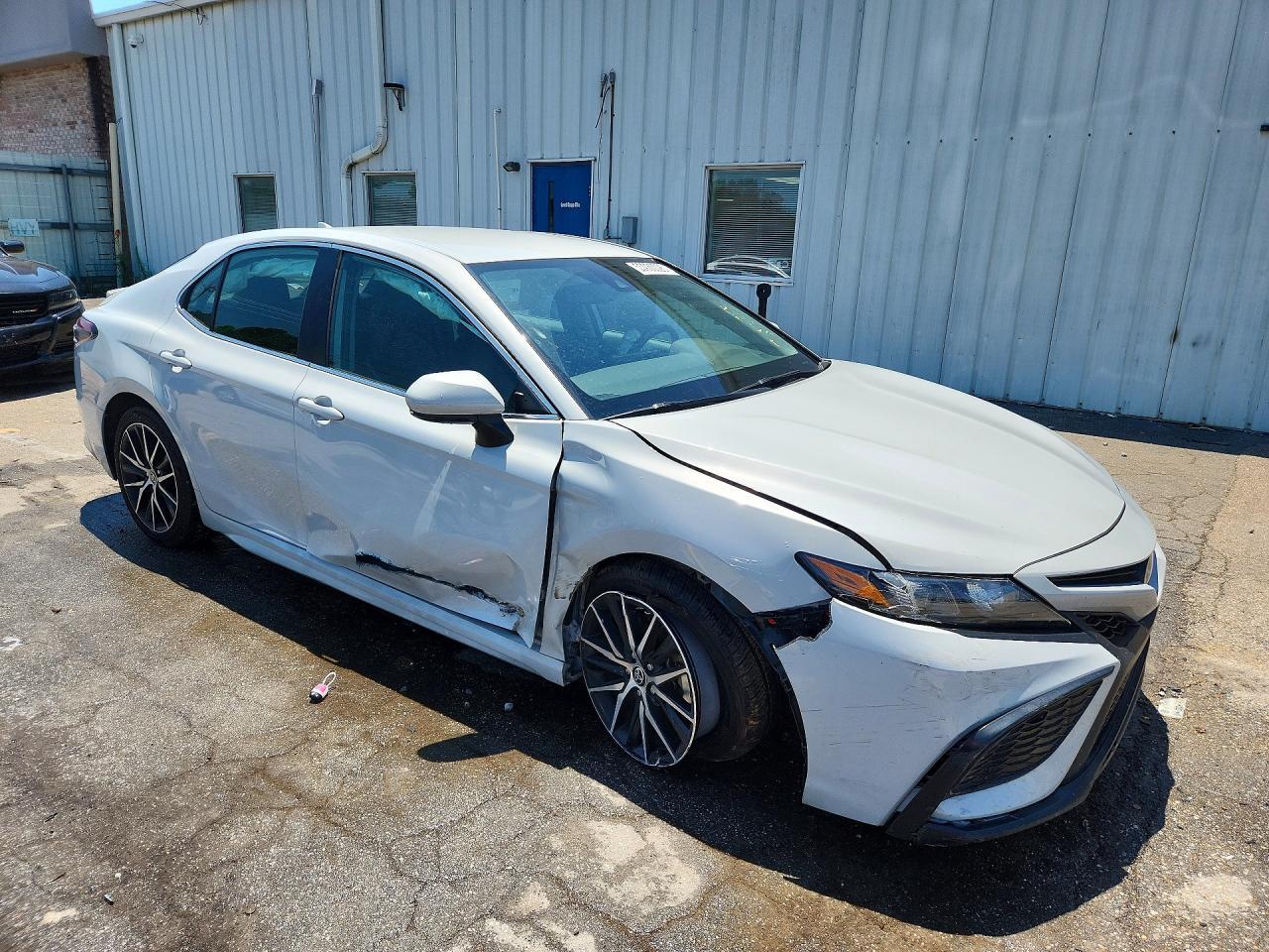 2024 Toyota Camry Se - Image 4
