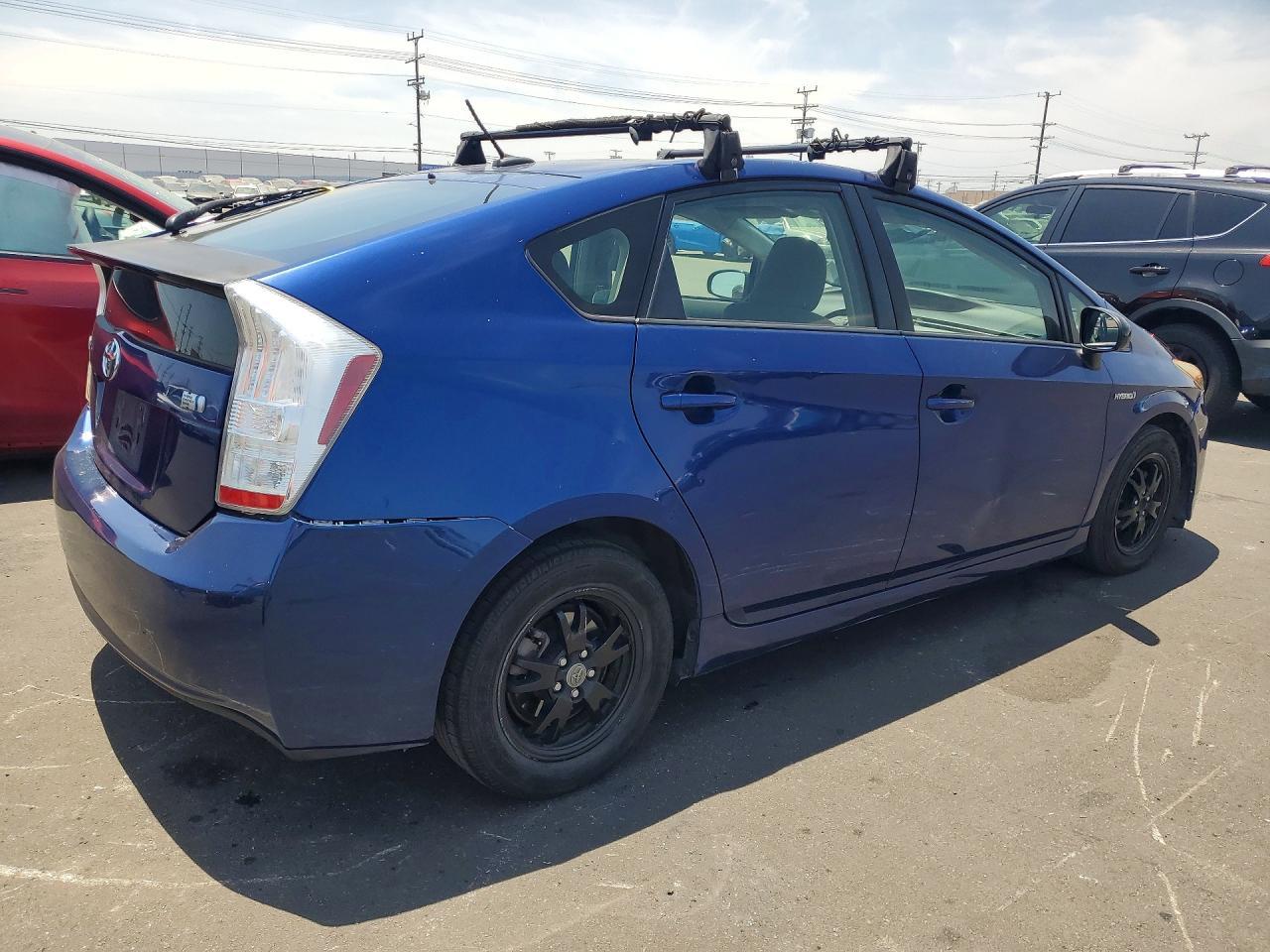 2011 Toyota Prius One - Image 3