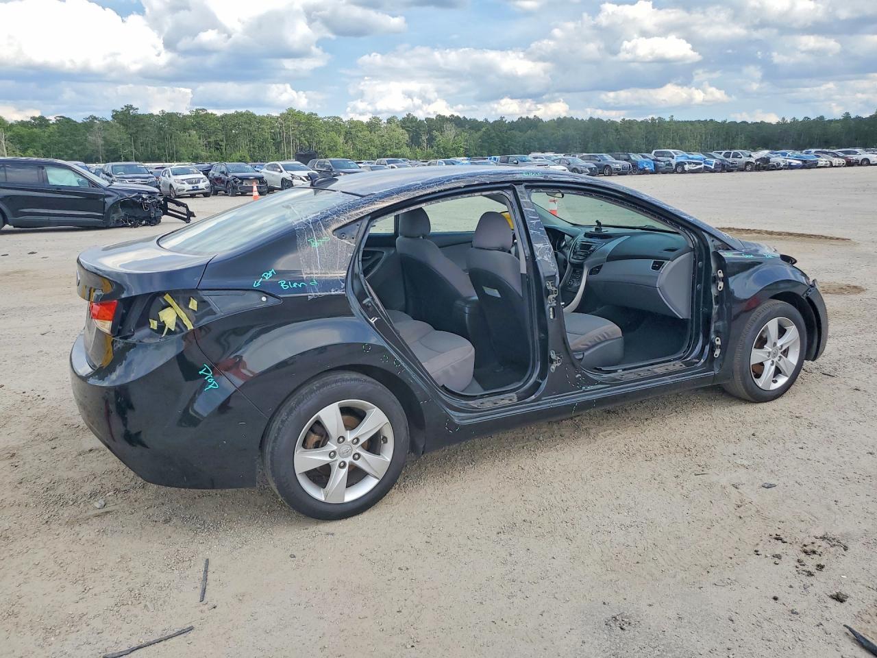 2013 Hyundai Elantra Gls - Фото 3