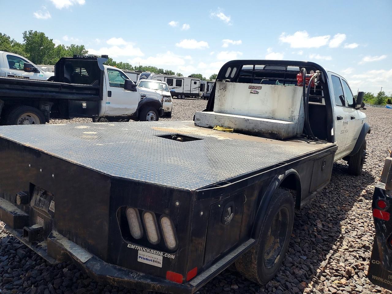 2022 Ram 5500 - Фото 3