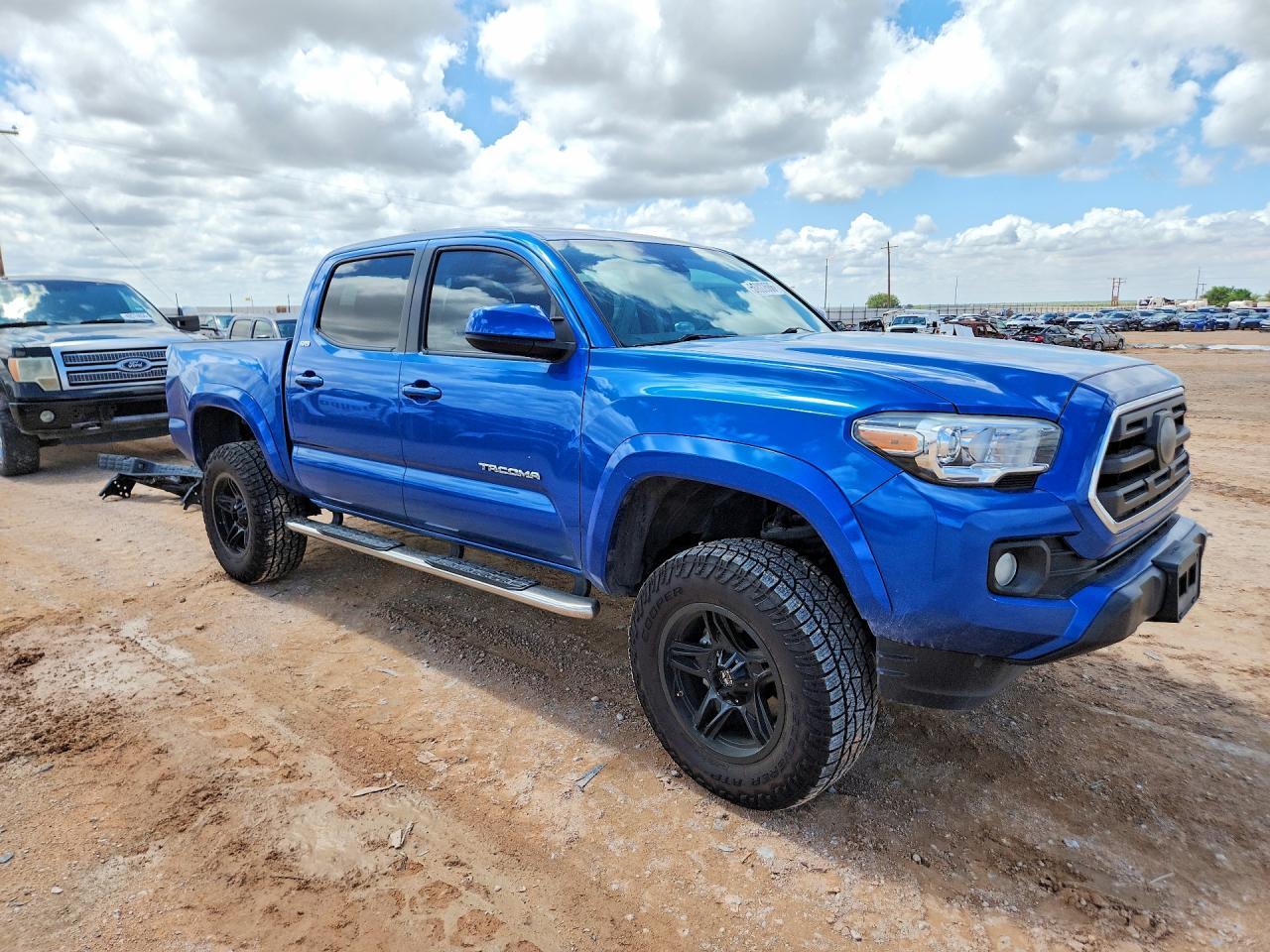2018 Toyota Tacoma - Фото 4