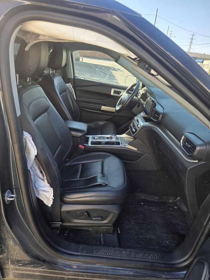 2022 Ford Explorer Xlt - Фото 5
