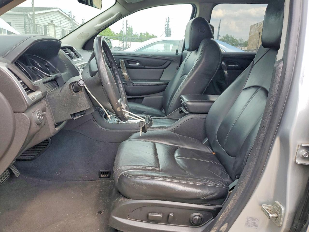 2014 GMC Acadia Sle - Image 7