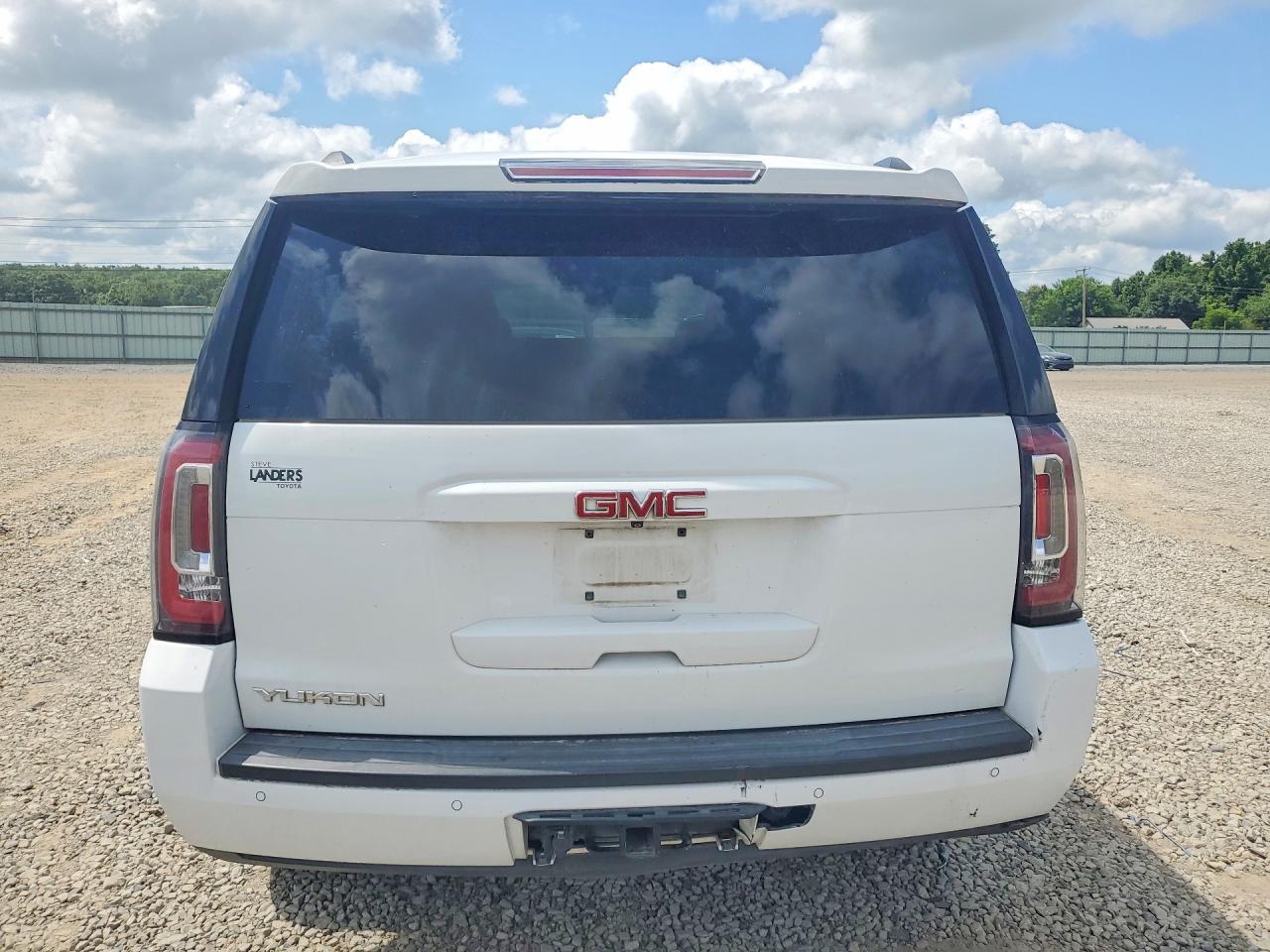 2016 GMC Yukon Slt - Фото 6