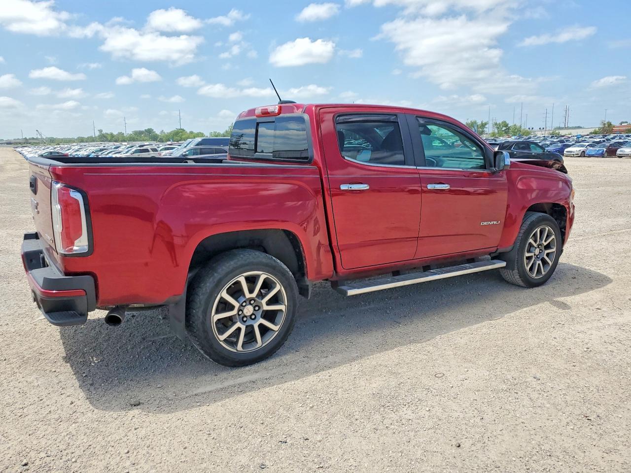 2019 GMC Canyon Denali - Image 3