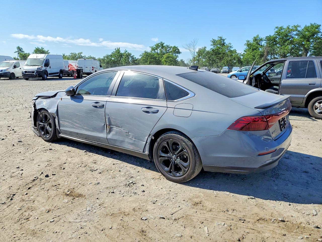 2023 Honda Accord Hybrid Sport - Фото 2