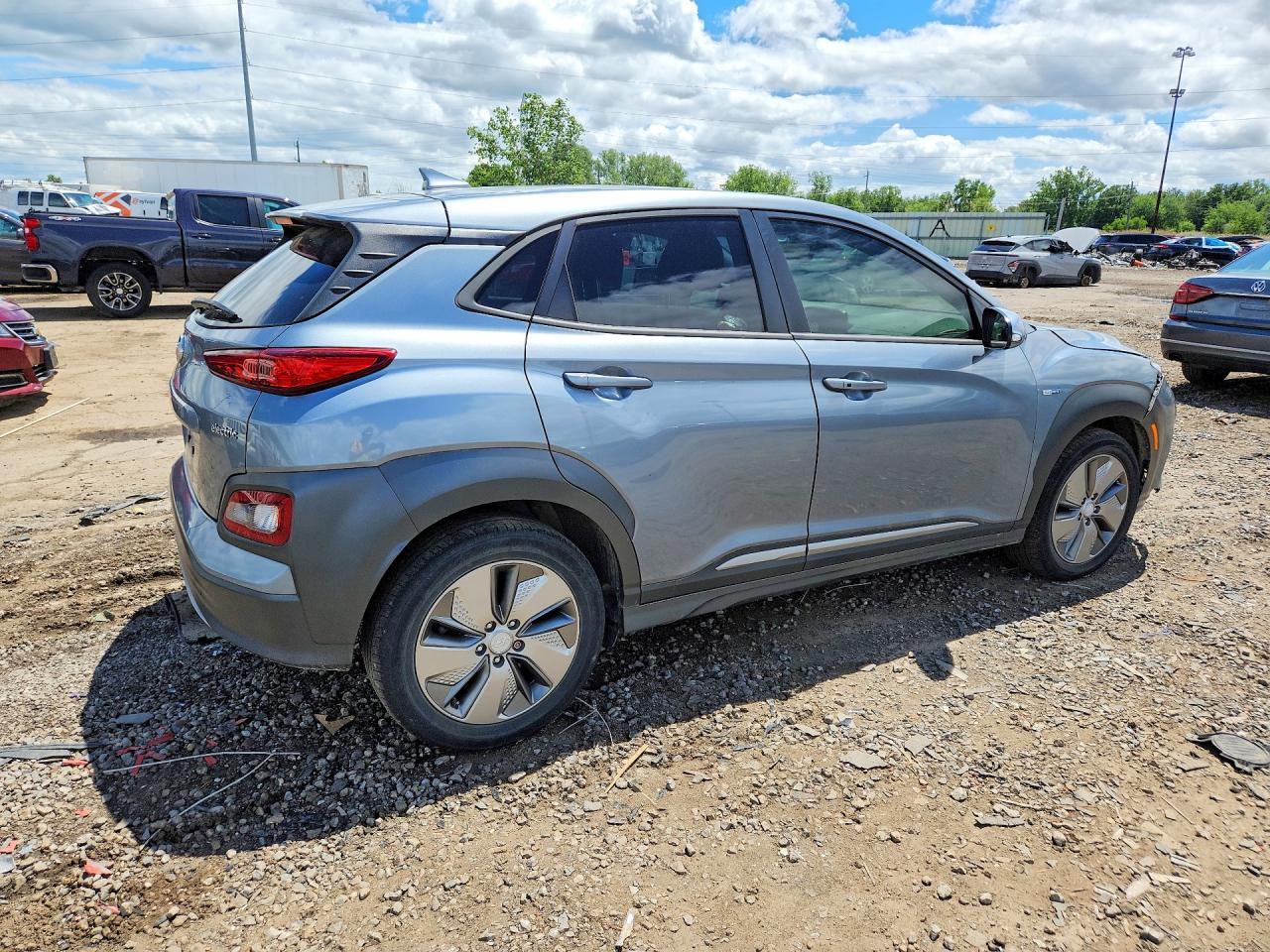 2020 Hyundai Kona Limited - Image 3