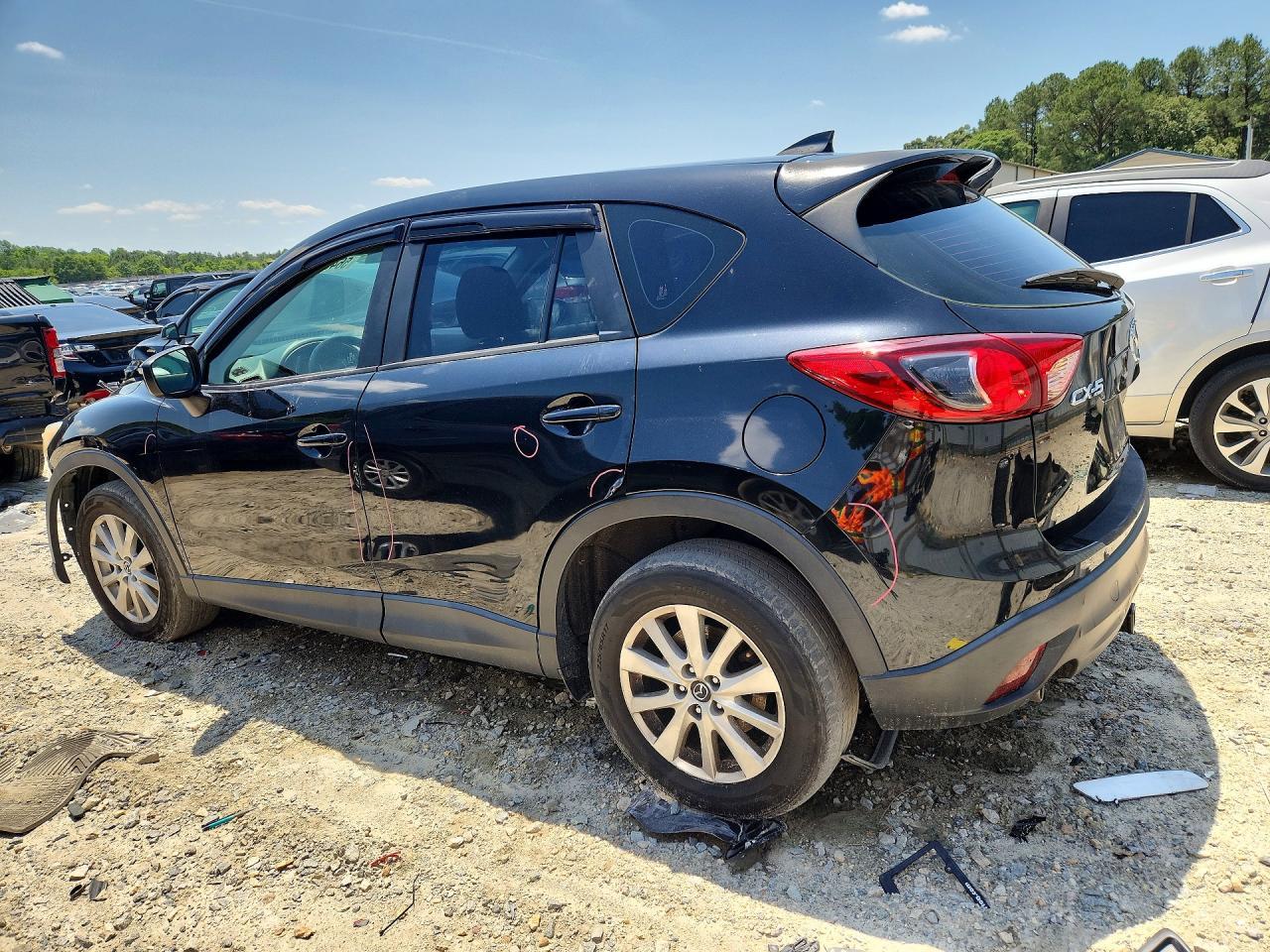 2016 Mazda Cx-5 Sport - Image 2